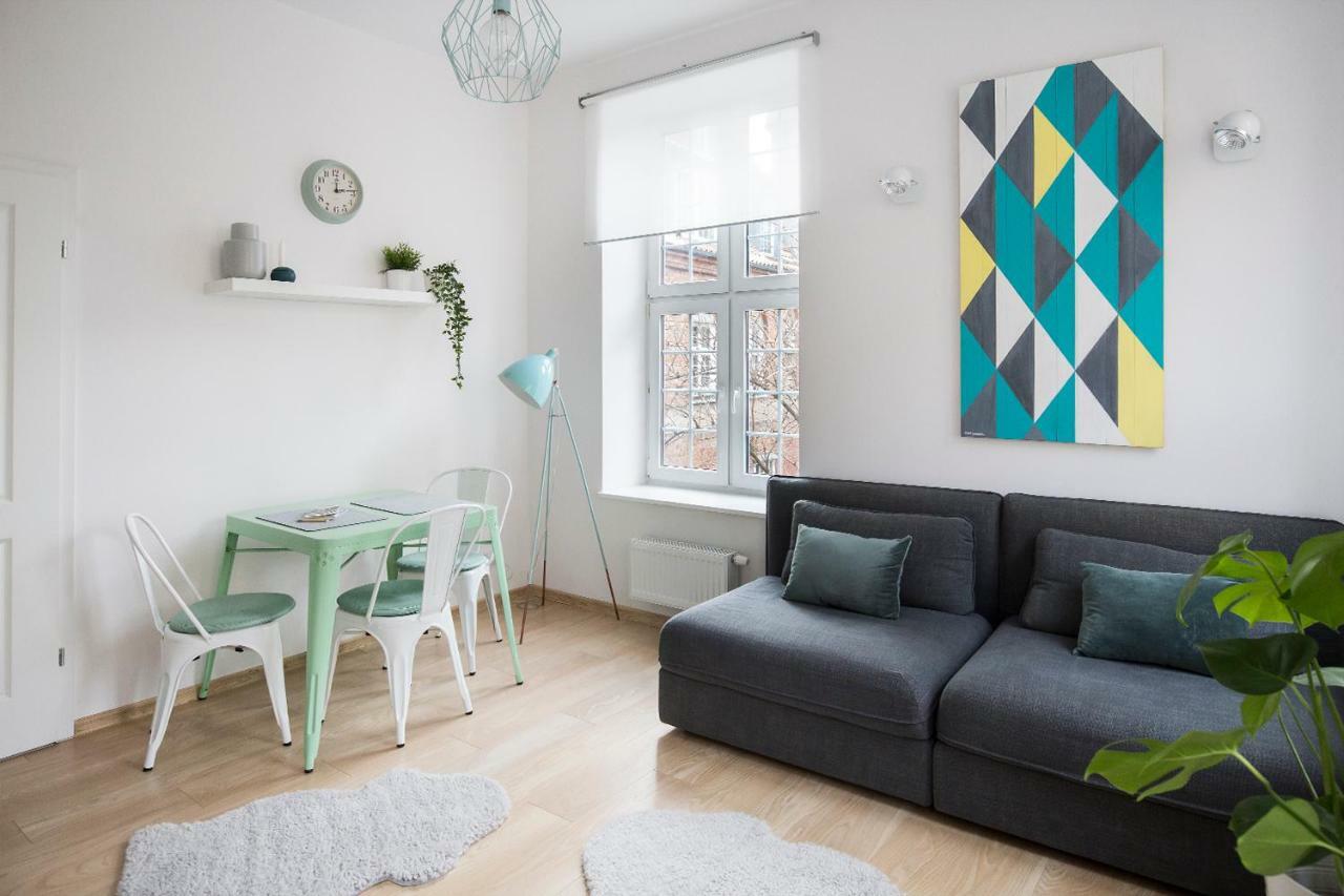Apartament Mietowy | Chill And The City Apartments Гданск Екстериор снимка